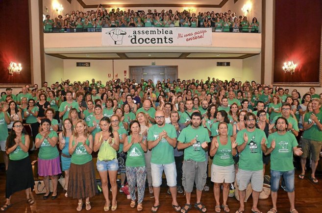 Foto Asamblea de docentes