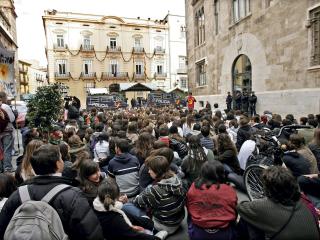 No se puede mostrar la imagen “http://sindicatodeestudiantes.org/images/fotosarticulos/8.jpg” porque contiene errores.